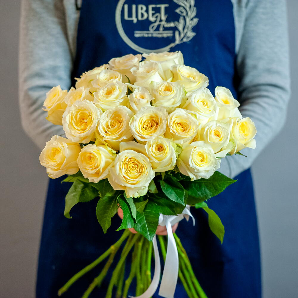 Садовые розы Эквадор сорт Кендилайт