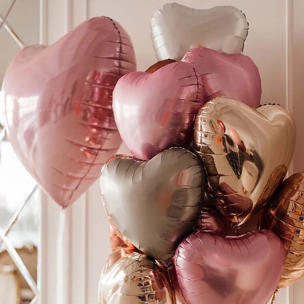 Композиция из воздушных шаров, Розовое сердце