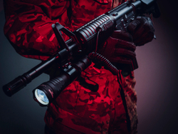 Armytek Predator Pro Magnet USB (теплый свет)