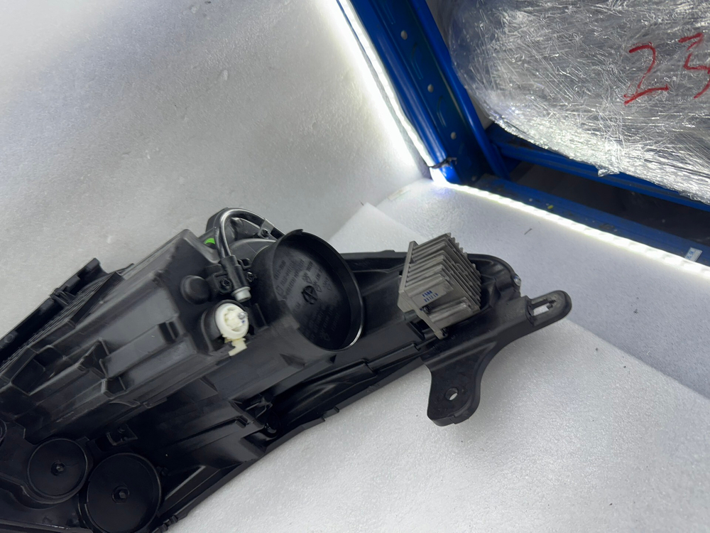 LED фара в сборе для Dongfeng Fengguang 580/Blue Electric E5 (, оригинал)