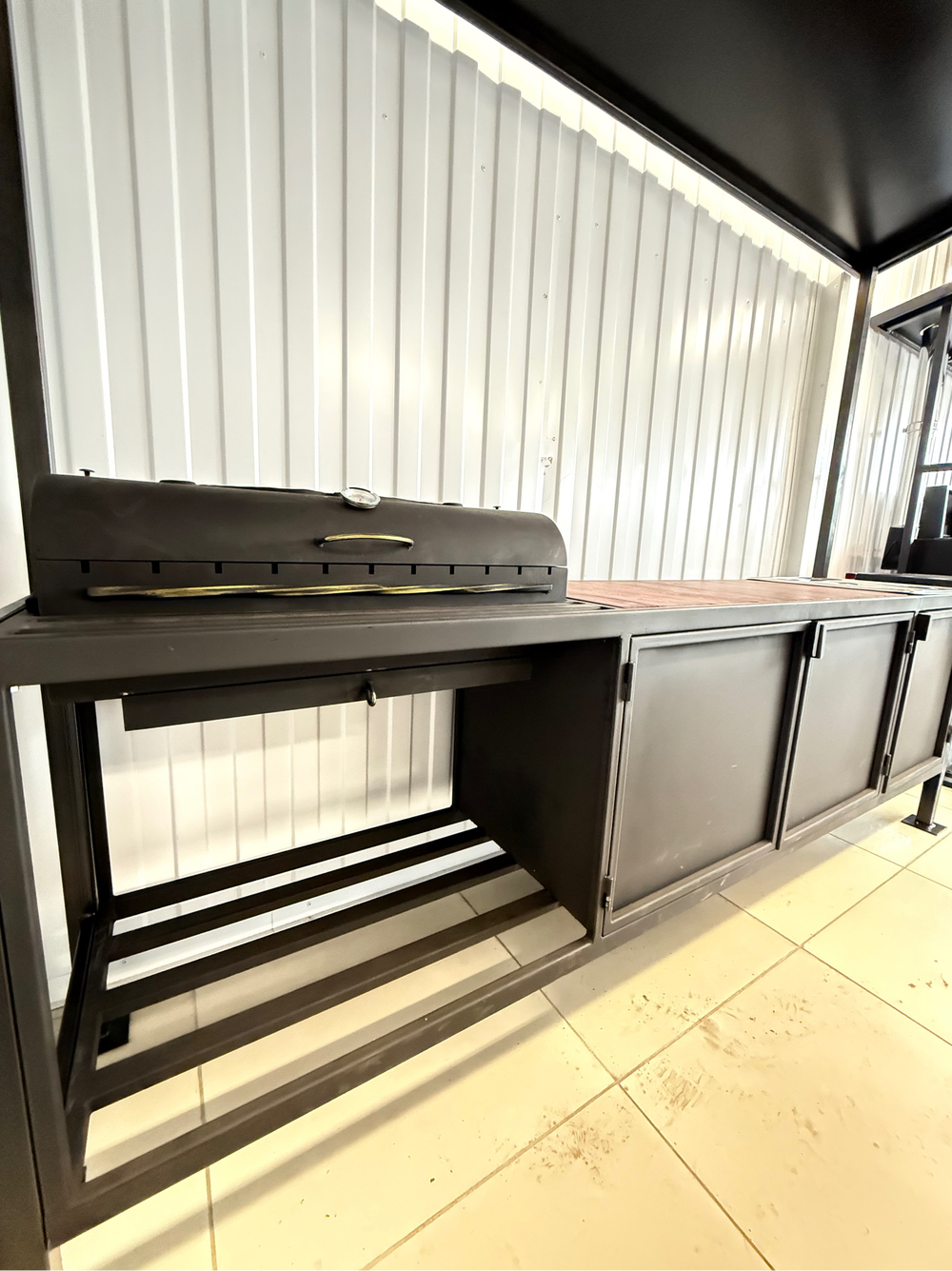 Мангальная зона Шашлычник с мойкой 5 мм