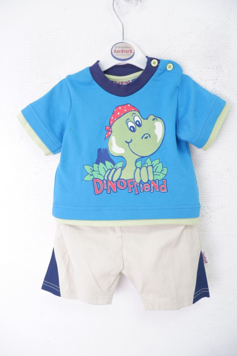 Костюм Aardvark летний на 6-9 месяцев, новый