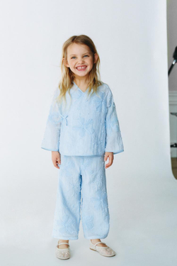 ZARA РУБАШКА ИЗ ОРГАНЗЫ С ЦВЕТОЧНЫМ ПРИНТОМ, НЕБЕСНО-ГОЛУБОЙ