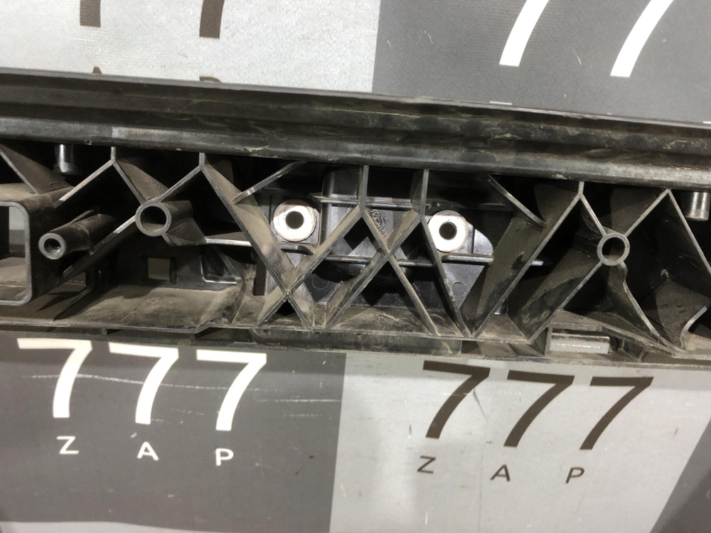 Панель передняя Rapid 2, Polo 6 20-нв Б/У Оригинал 60U805588E