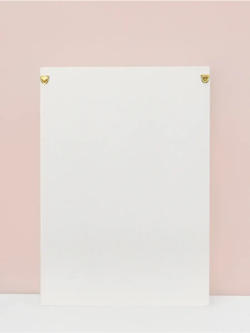 Ключница настенная в прихожую закрытая