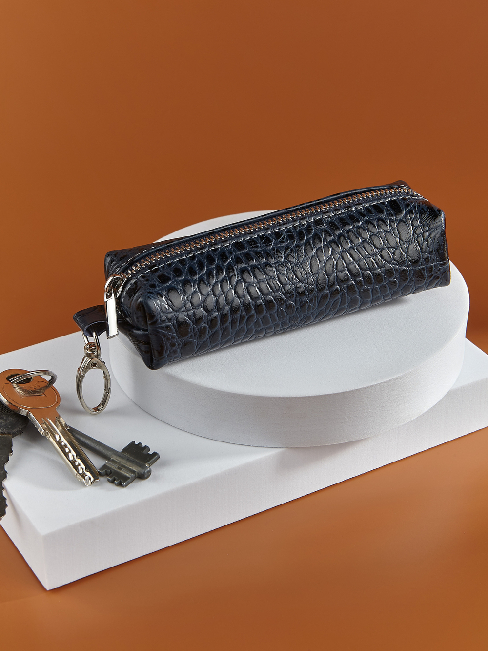 Ключница кожаная