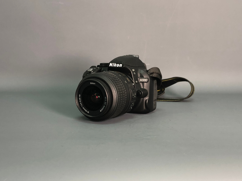 Nikon d3100+18-55 10.500 кадров