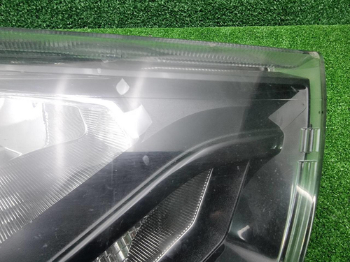 Фара правая Lada Granta (2018-н.в.) галоген