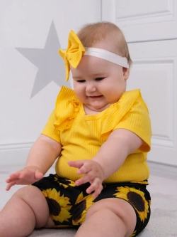 Летний костюм для девочки нарядный