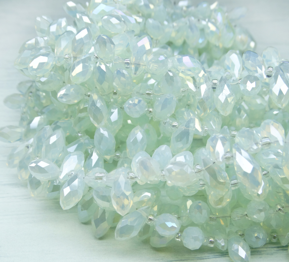 БКМ002ДС612 Хрустальные бусины-капли, цвет: белый (имитирующий опал) AB, размер 6х12 мм, 15 шт.