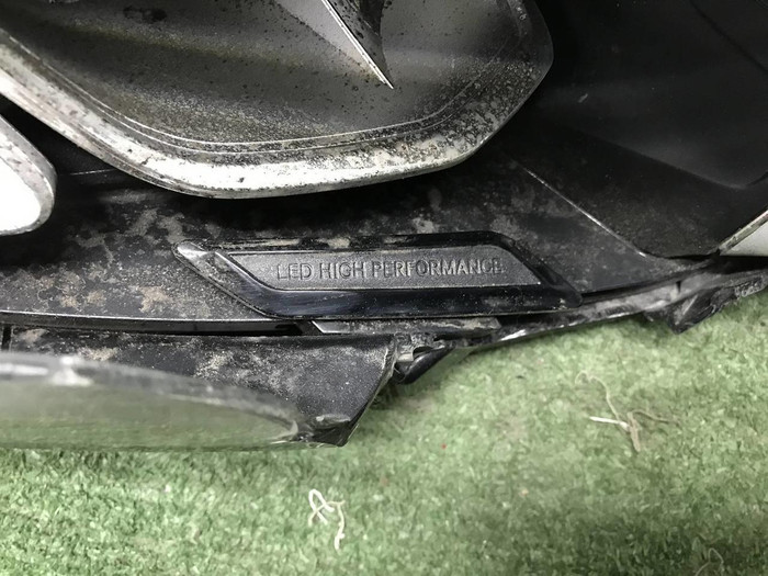 Битая Фара правая Mercedes A W177 (2018-2022) LED