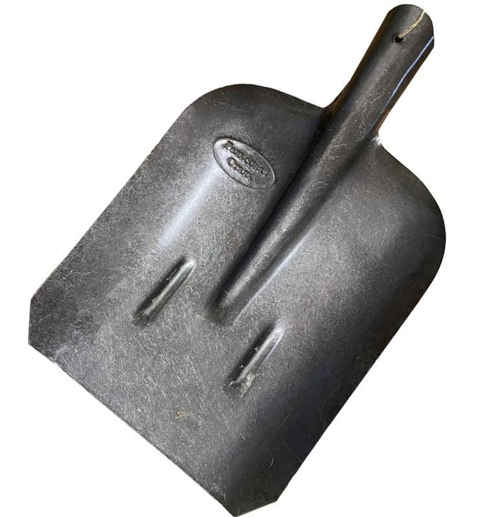 Лопата совковая рельсовая сталь