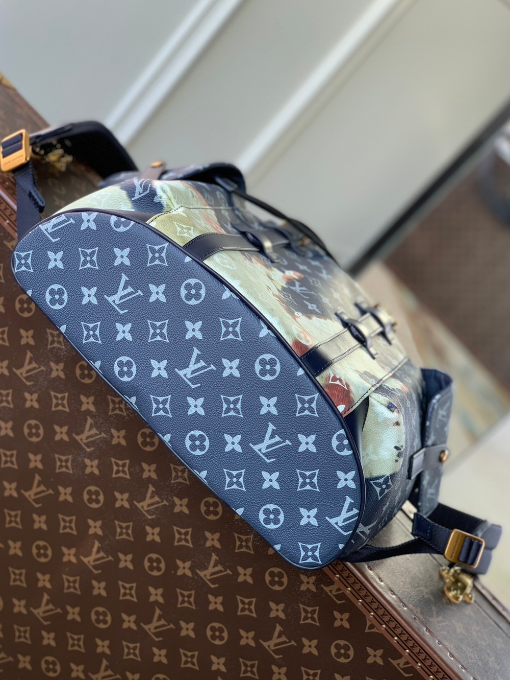 Louis Vuitton Christopher MM
