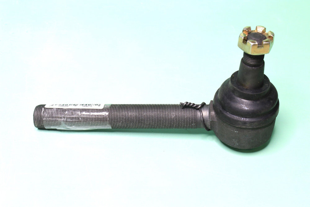 Наконечник тяги рулевой МТЗ-821,320 левый