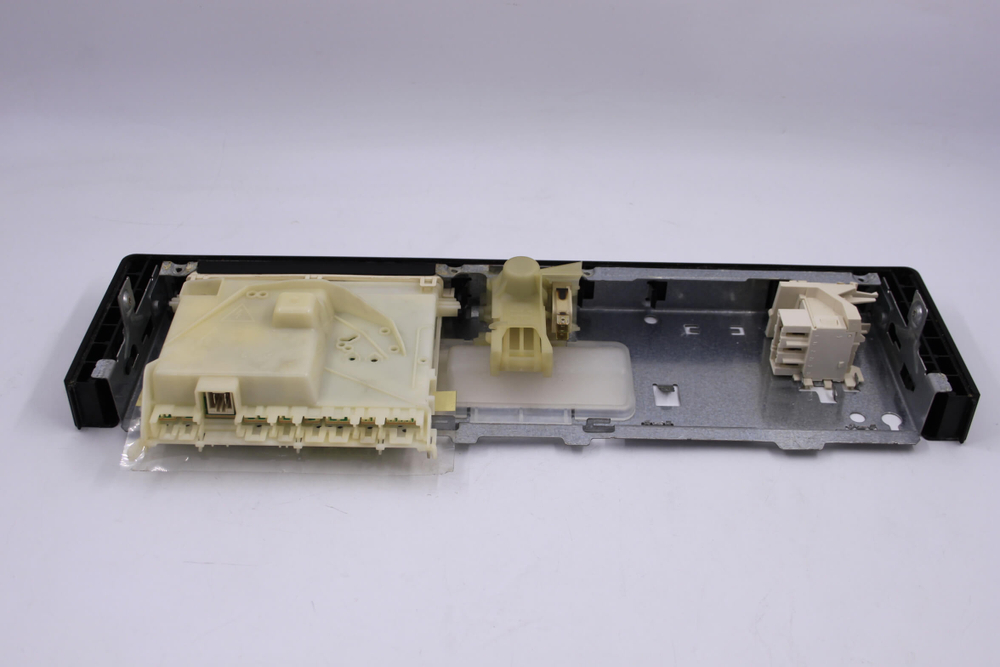 Модуль управления 714702-02 посудомоечной машины Bosch SRV43M13EU в сборе с пластиком