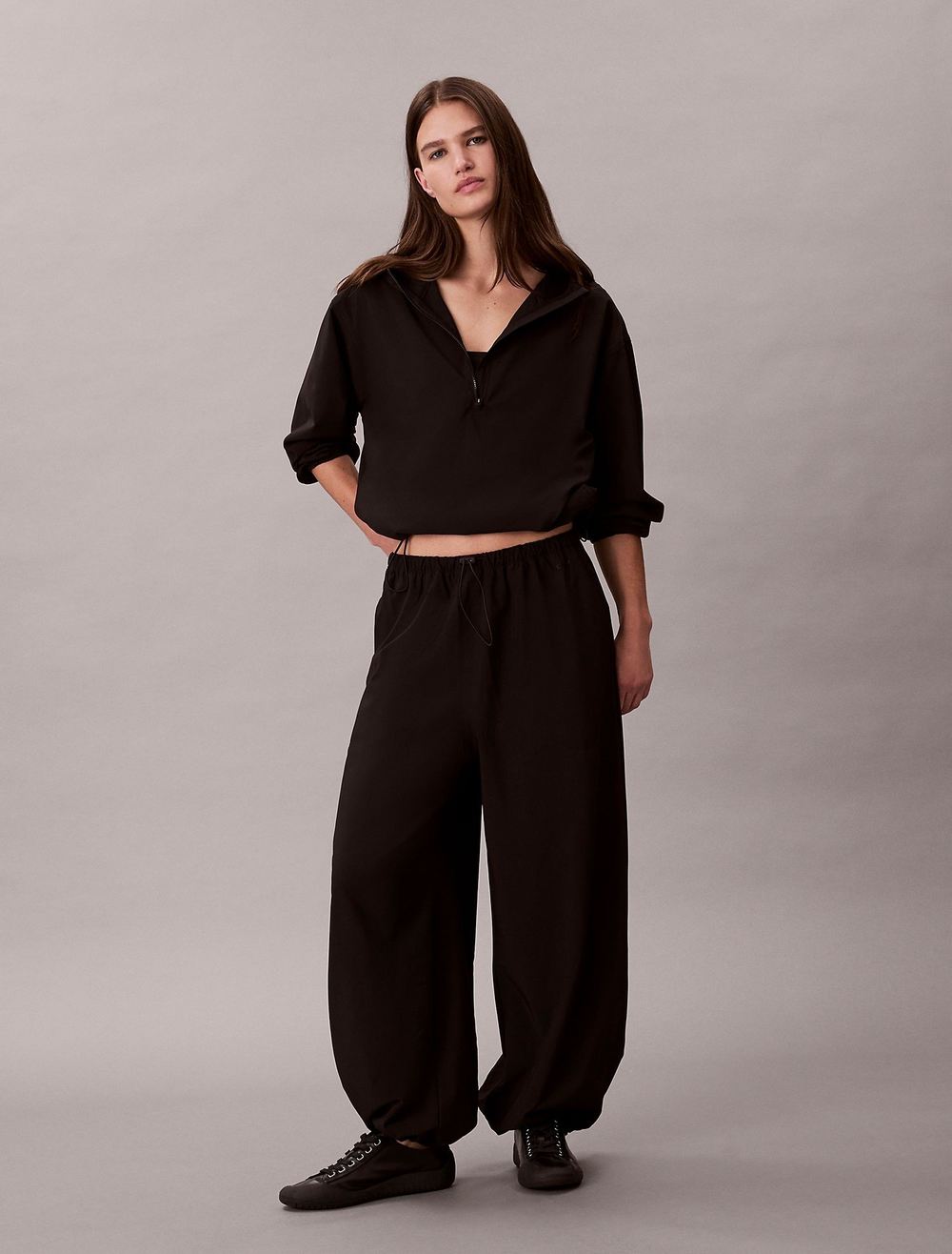 Брюки Calvin Klein Woven Parachute Pants Black