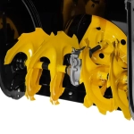 CHAMPION ST656BS снегоуборщик бензиновый 6.5 л.с. ковш 56 см, выброс 14 м, 6 вперед/2 назад