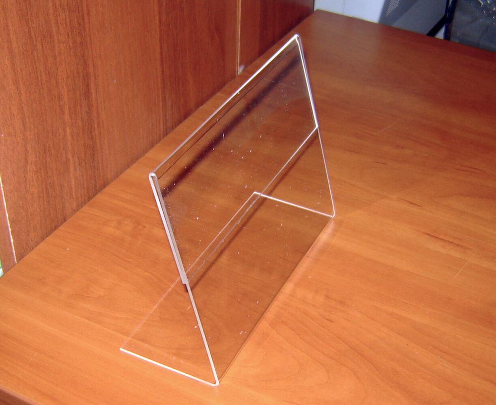 Менюхолдер (тейбл тент) А5 L-обр горизонтальный