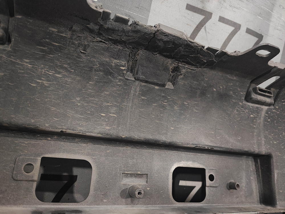 Бампер передний Toyota Land Cruiser Prado 150 13-17 Б/У Оригинал 5211960G50