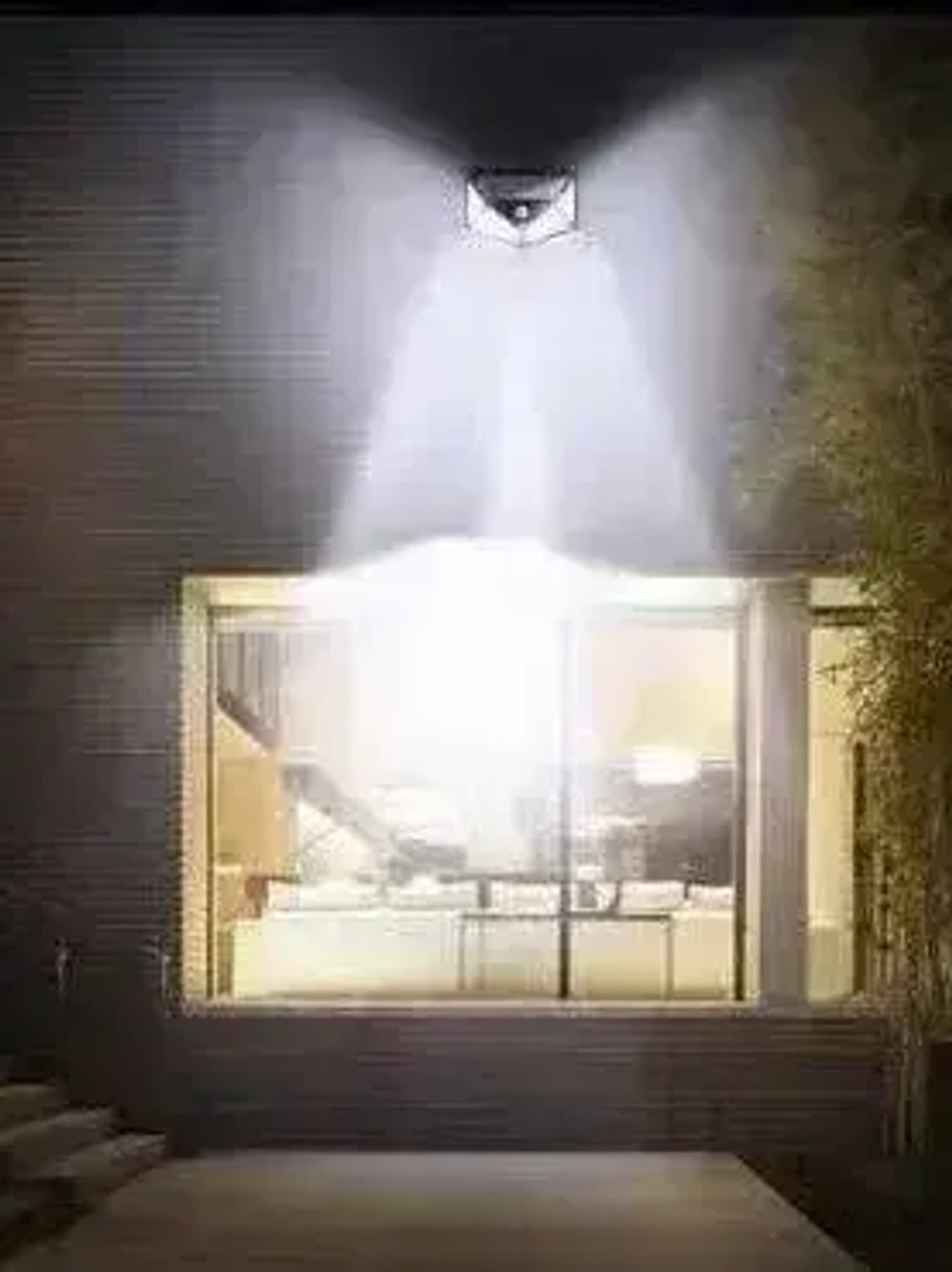 Прожектор светодиодный с датчиком движения