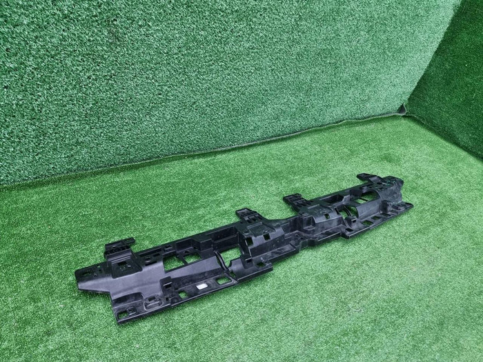 Кронштейн переднего бампера Voyah Dream (21-нв)