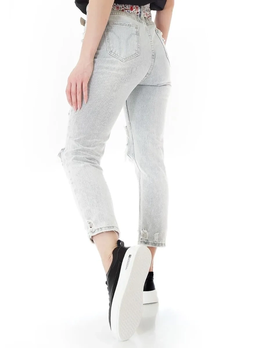 Кроссовки женские демисезонные