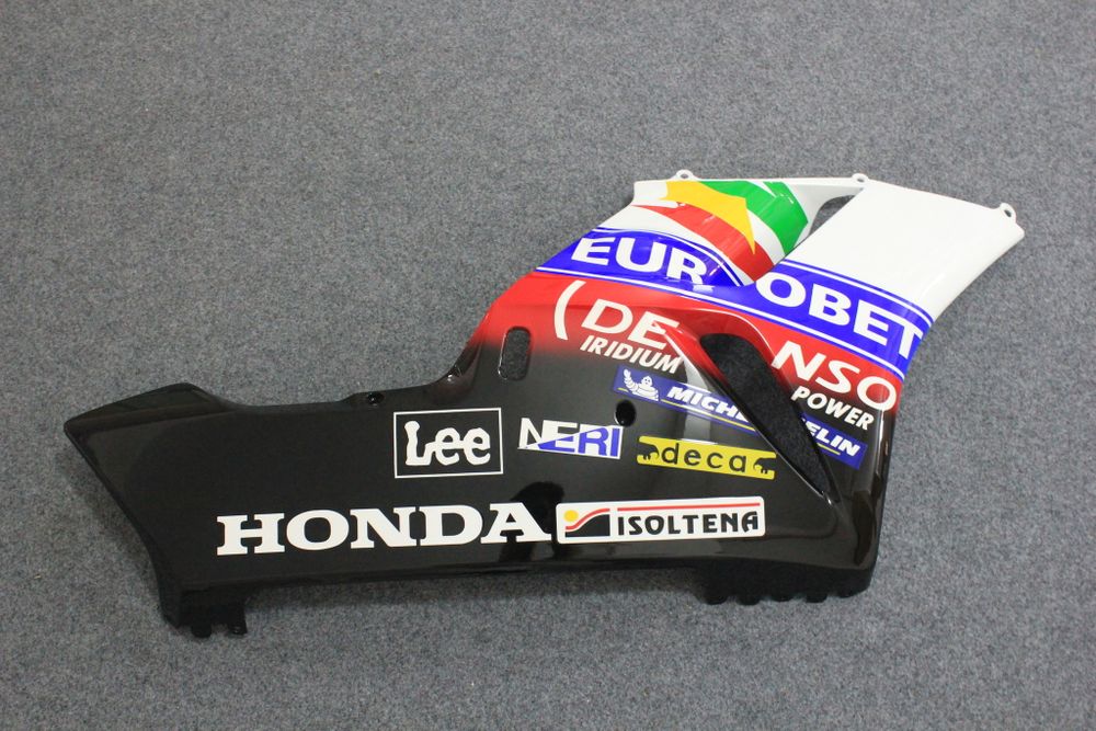 Комплект пластика для мотоцикла Honda CBR 1000RR 04-05 LEE