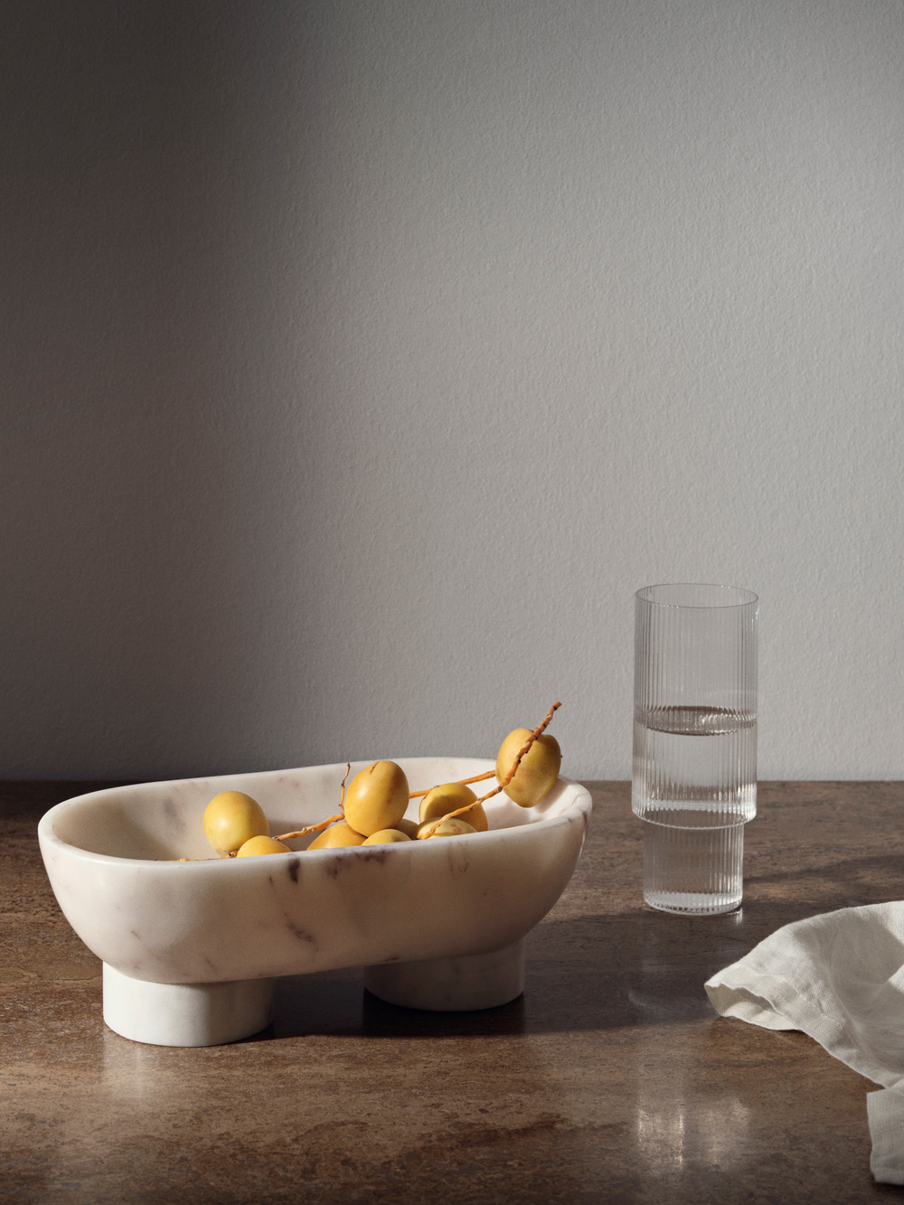 Чаша Ferm Living Alza Bowl-White