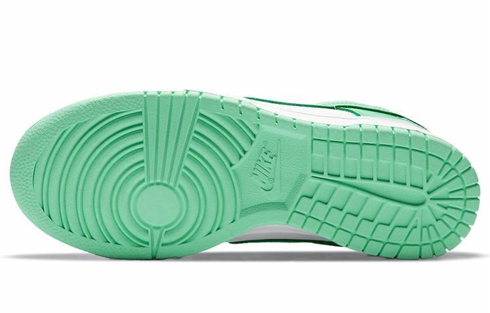 Кроссовки Nike Dunk Low Green Glow (Женская размерная сетка)