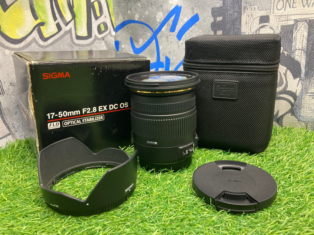Sigma AF 17-50mm 2.8 EX DC HSM