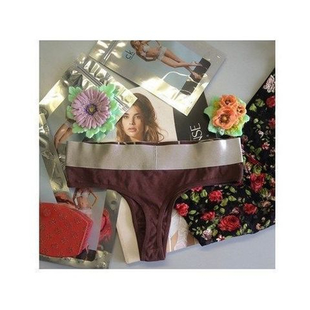 Женские трусы стринги Calvin Klein Women String Brown