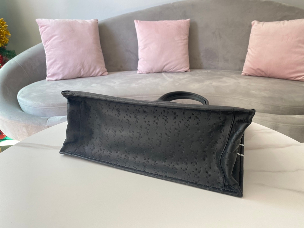 Christian Dior Book Tote 42 cm