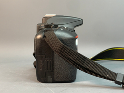 Nikon D3500 kit 18-55mm 5.000 кадров