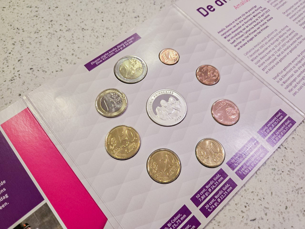 Netherlands 2014 BU Theme Set – The Three Princesses with Silver Medal
