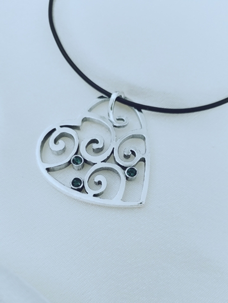 "Дефиле" подвеска из коллекции "Ералаш"