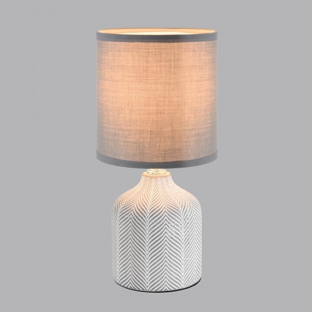 Настольная лампа декоративная Lumion ININA 8176/1T