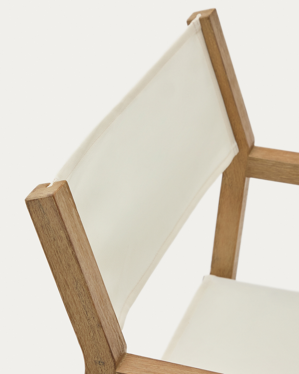 Складной стул Vilara для улицы из акации и текстиля белого цвета