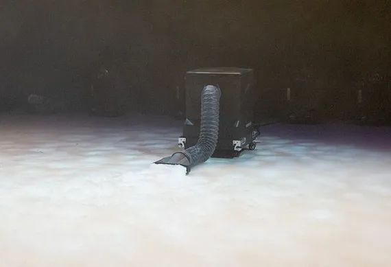 ADJ Entour ICE генератор тяжелого дыма, 6100Вт