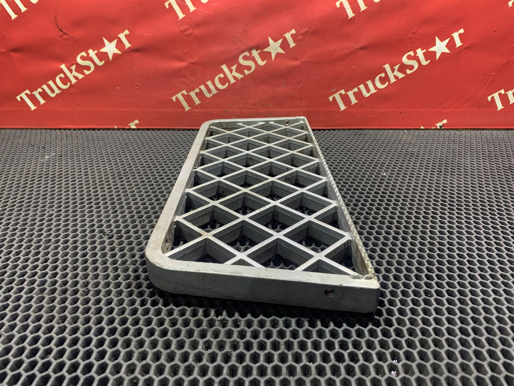 Ступенька подножки 2023г.