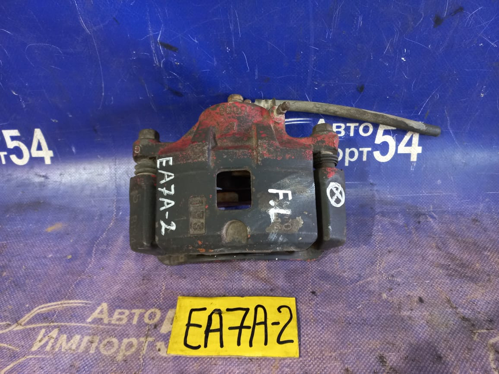 Суппорт тормозной передний левый MITSUBISHI GALANT 2001