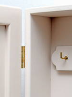 Ключница настенная "Прованс" 34*24*7см, из массива дерева с резной дверцей