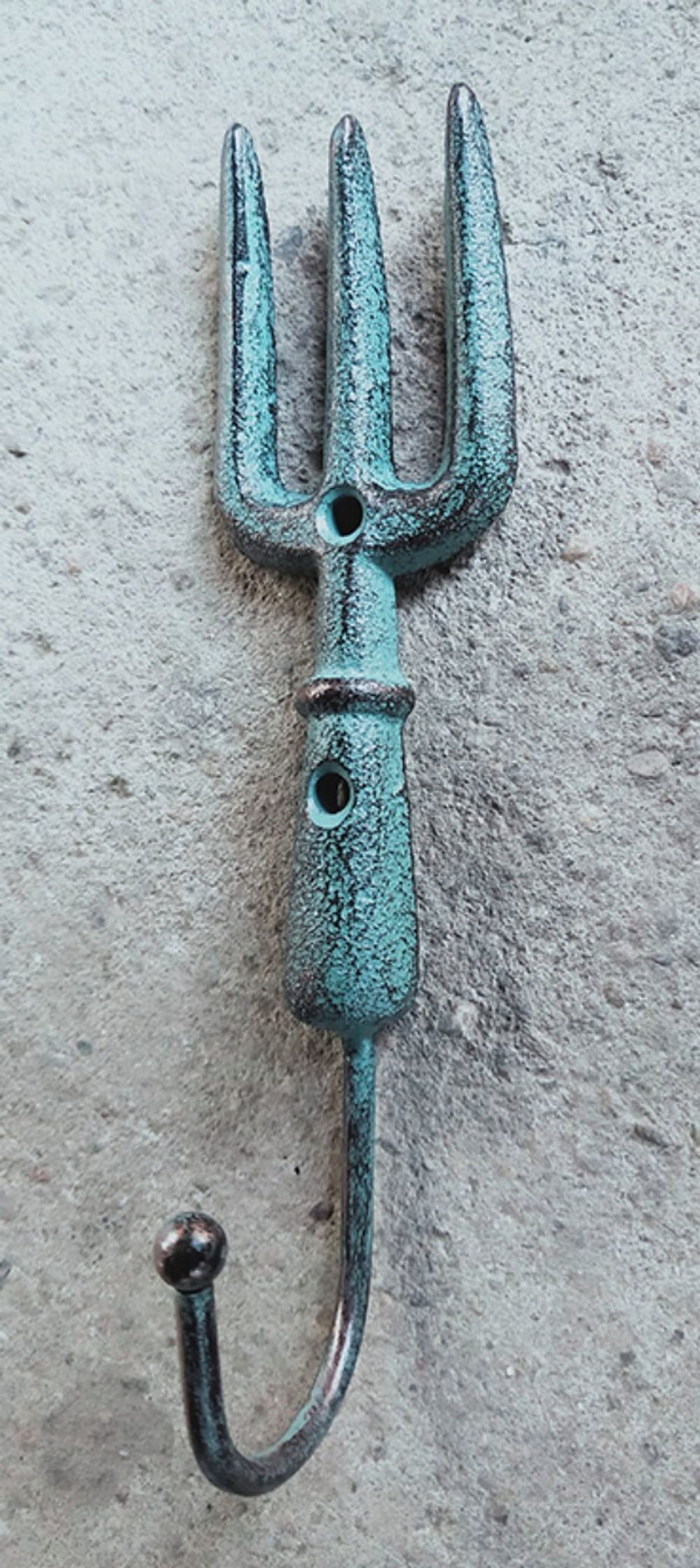 Iron Garden Крючок настенный Вилка Садовника