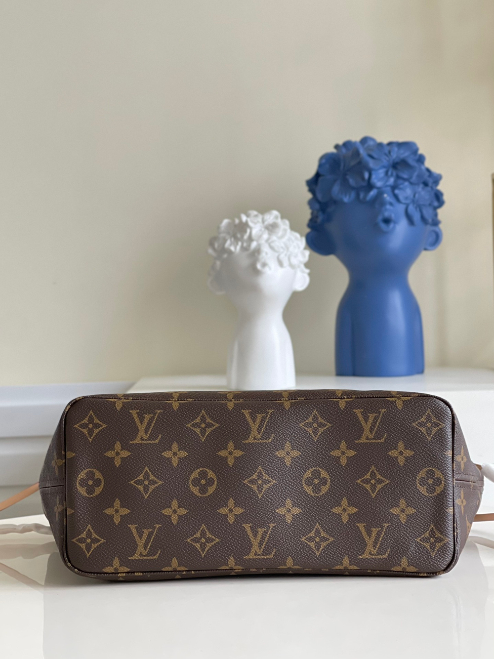 Louis Vuitton Neverfull PM