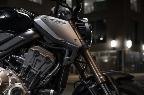 08F74-MKN-D50 Диффузор радиатора