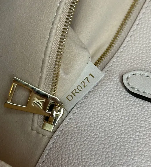 Сумка Louis Vuitton Onthego кремовый