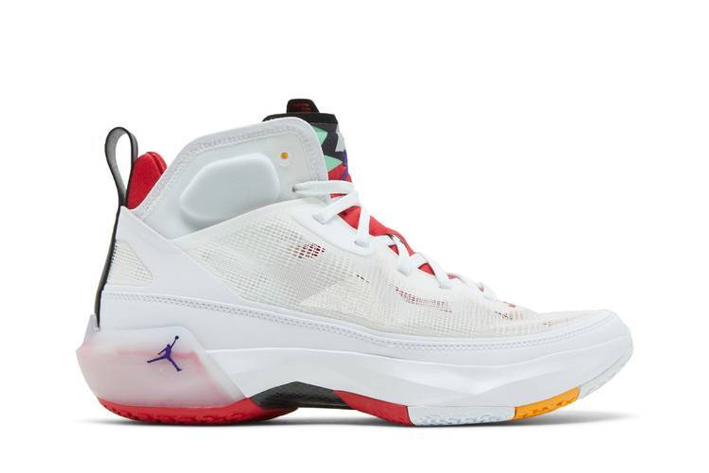 Кроссовки Jordan Air Jordan 37 "Hare"