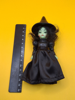 Коллекционная кукла Madame Alexander McDonalds 032211