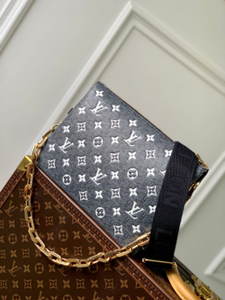 Louis Vuitton Coussin PM