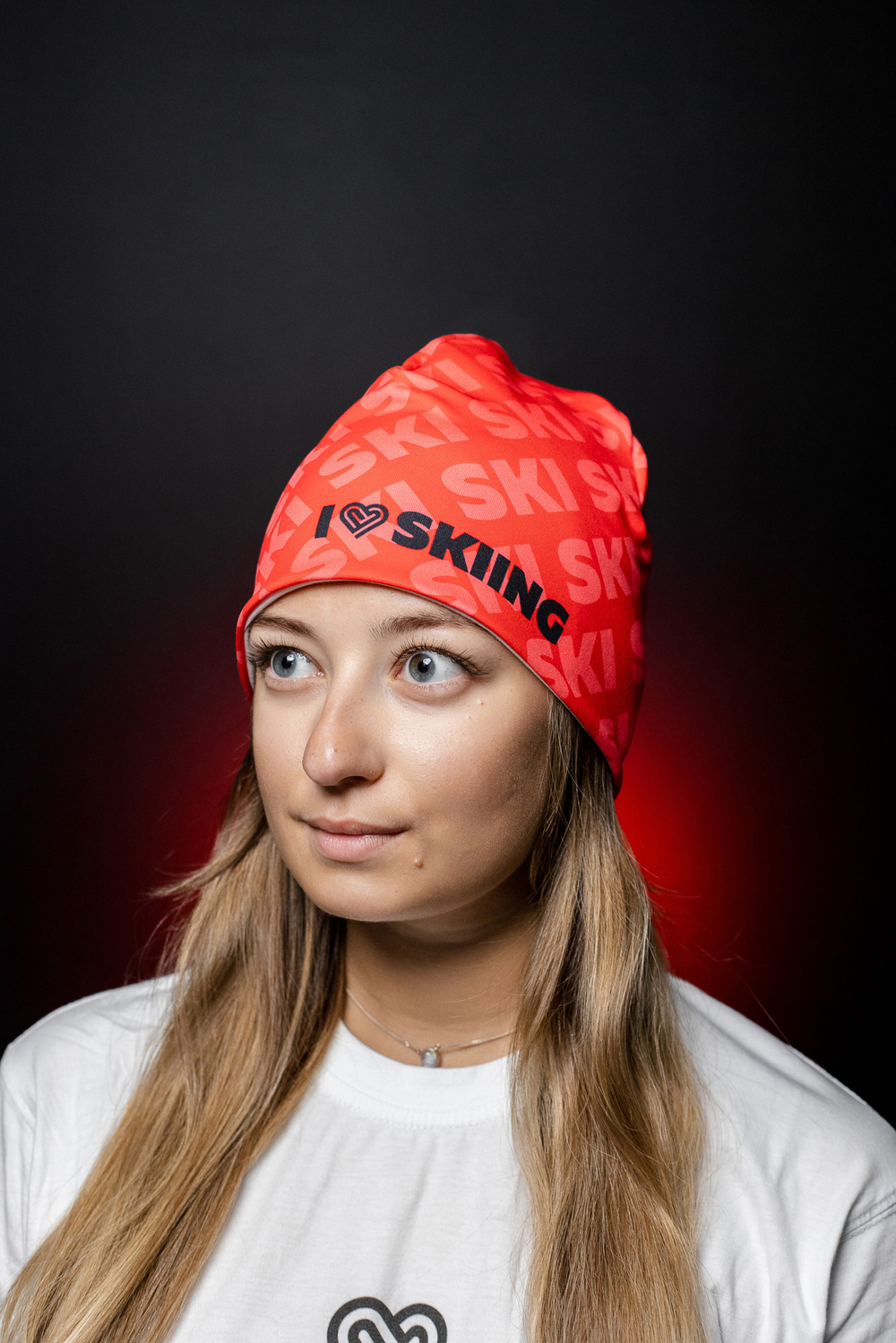 Шапка Skiing (лыжи красная)