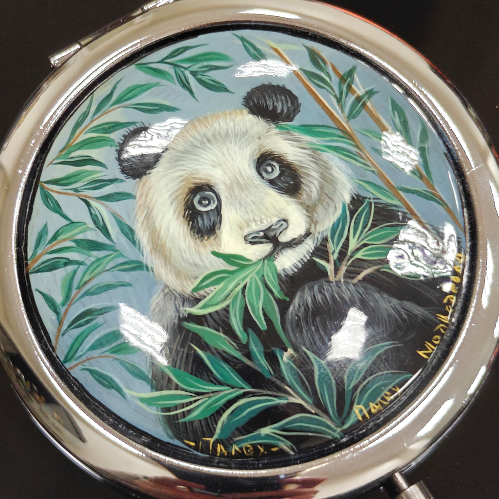 Двустороннее зеркало "Панда" с ручной росписью
